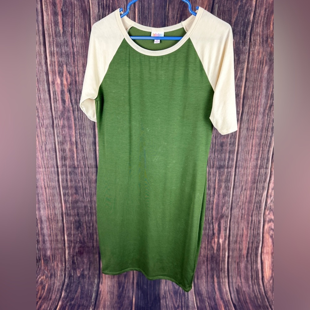 LuLaRoe Green and Cream T-Shirt Dress Casual Sleeve
